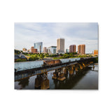 Metal: Train passing through Richmond